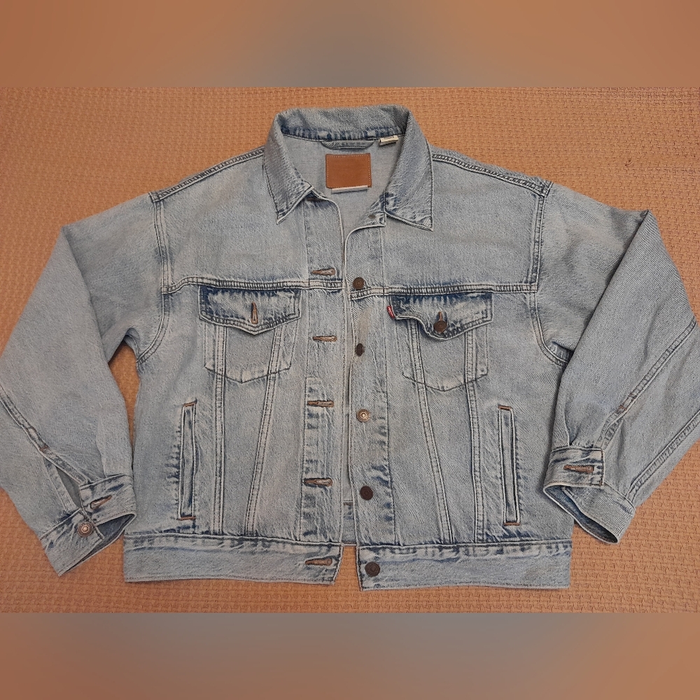 Levi's  Womens Premium Light Blue Denim Jacket S OVERSIZED, Lightweight